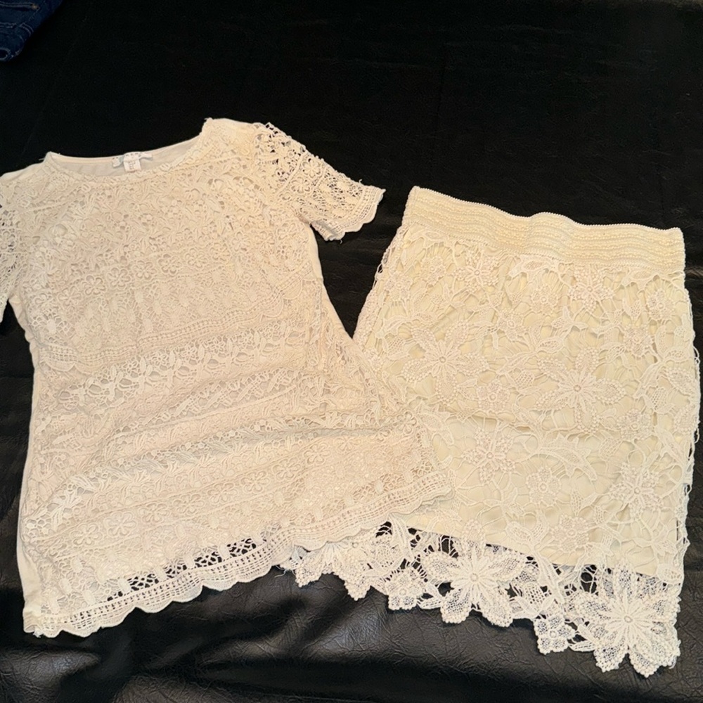 Skirt set, 2 Pieces, size S Top and M Skirt, EUC
